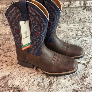 Kid’s Ariat Cowboy boots